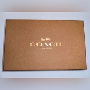 Coach Medium Corner Zip-Winter edition with bear and snowflakes